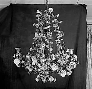 Nine-light chandelier by Unknown Artist