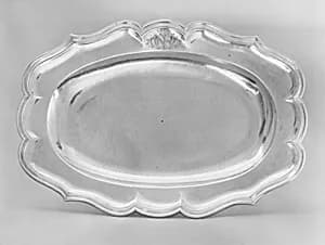 Oval dish by I.L.