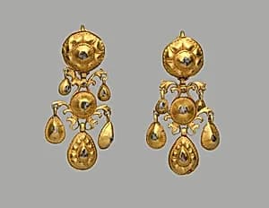 Pair of earrings by Unknown Artist