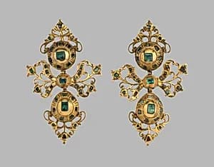 Pair of earrings by Unknown Artist