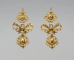 Pair of earrings by Unknown Artist