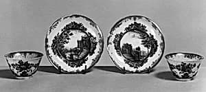 Pair of teabowls and saucers by Meissen Manufactory|Johann Friedrich Metzsch