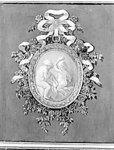 Putti in a Medallion