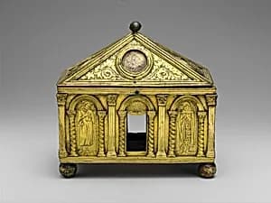 Reliquary casket