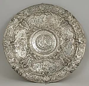 Salver by Alexandre Gueyton