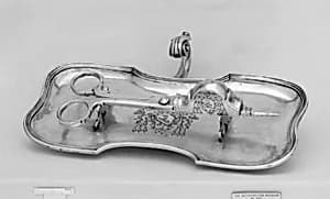 Snuffers and tray by Ludovico Barchi