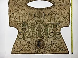 Statue robe by Unknown Artist