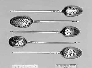 Strainer spoon by James Tookey