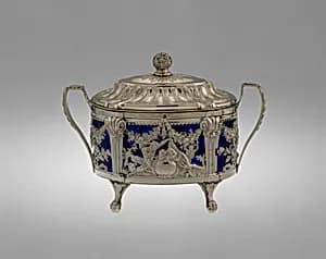 Sugar bowl by Marc-Etienne Janety