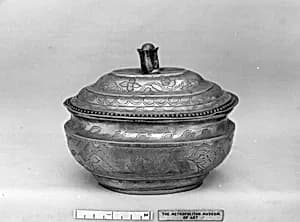 Sugar bowl with cover by Unknown Artist