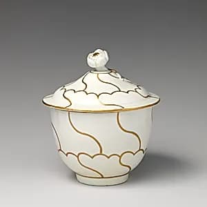 Sugar bowl with cover (part of a service) by Worcester factory