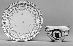 Teabowl and saucer by Nyon