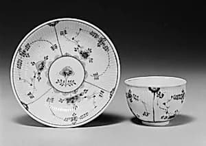 Teabowl and saucer by Frankenthal Porcelain Manufactory|Adam Bergdoll|Karl Theodor period