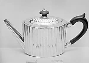 Teapot by William Plummer
