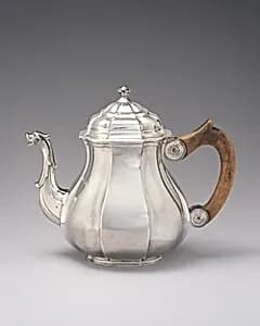 Teapot by Jean-Martin Winoc Du Moulin