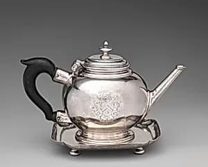 Teapot and tray