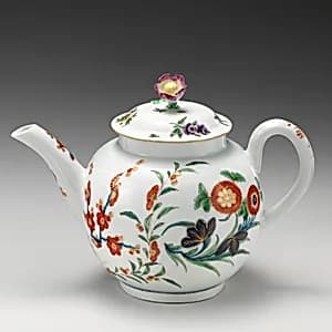 Teapot (part of a service) by Worcester factory