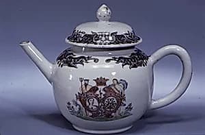 Teapot (part of a set) by Unknown Artist