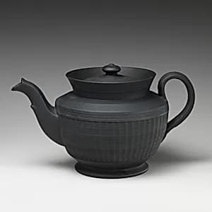 Teapot with cover by Unknown Artist