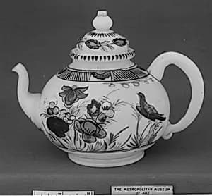 Teapot with cover by Unknown Artist