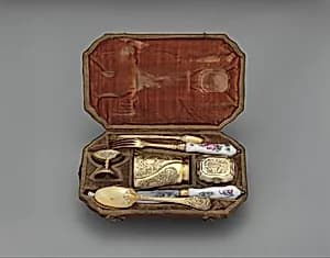 Traveling set in leather case by Johann Mittnacht III|Johann Jakob Bruglocher II|Johann Ludwig Laminit