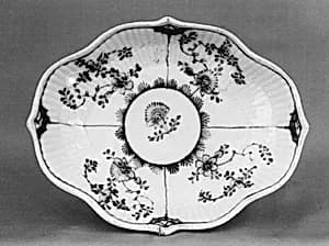 Tray (part of a set) by Meissen Manufactory