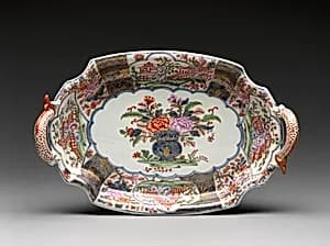 Tray with vase of flowers by Vienna|Claudius Innocentius Du Paquier period