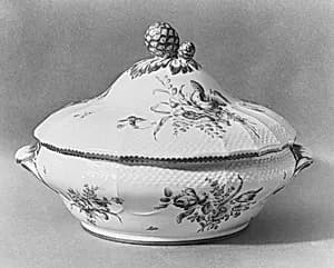Tureen with cover by Tournai
