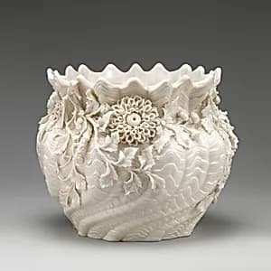Urn (cachepot) by Belleek
