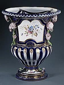 Vase (vase le boitteux) by Vincennes Manufactory