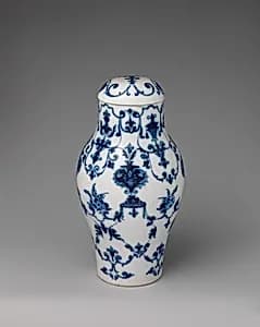 Vase with cover by Saint-Cloud factory