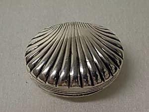 Vinaigrette box by Unknown Artist