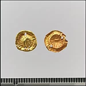 Bead ornaments, circular, 37 by Unknown Artist