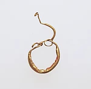 Earring with pendant by Unknown Artist