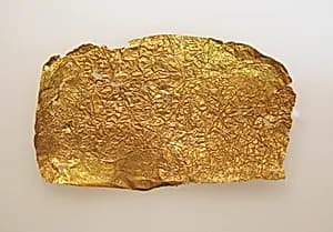 Frontlet of gold leaf by Unknown Artist