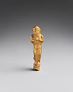 Gold amulet by Unknown Artist