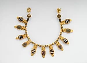 Gold and glass necklace by Unknown Artist