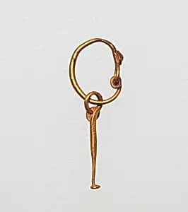 Gold earring with pendant by Unknown Artist