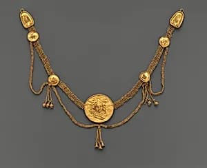 Gold necklace by Unknown Artist