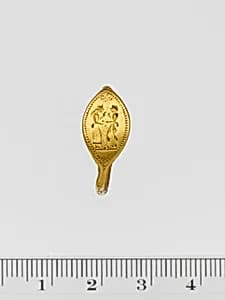 Gold ring by Unknown Artist
