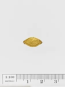 Gold ring by Unknown Artist