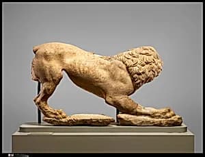 Marble lion by Unknown Artist