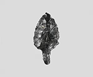 Obsidian leaf-shaped and tanged point by Unknown Artist