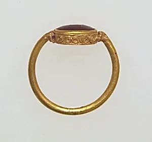 Ring, filigree with sard by Unknown Artist