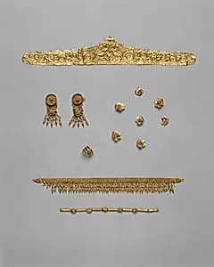 Set of jewelry by Unknown Artist