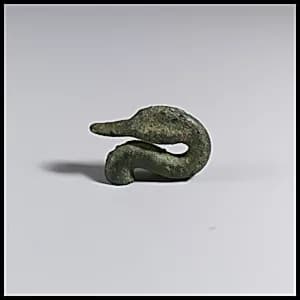 Statuette of a swan, fragment by Unknown Artist