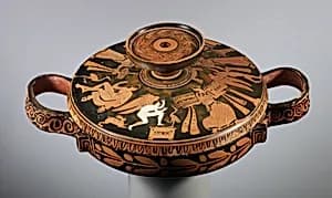 Terracotta lekanis (covered dish) by Otchët Group