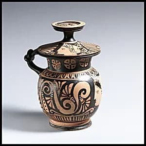 Terracotta mug with lid