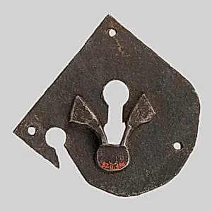 Escutcheon plate by Unknown Artist