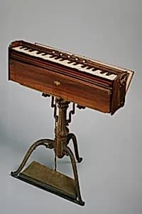 Reed Organ (Physharmonika) by Alexander-François Debain|Claire Vanderplank Samstag